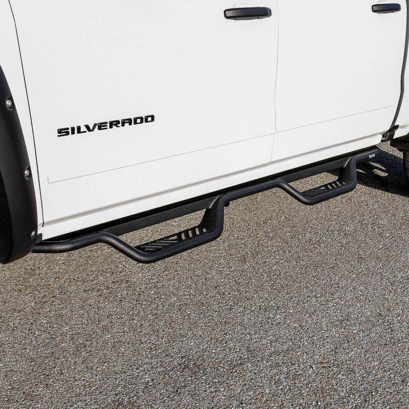 Westin 14+ Chevrolet Silverado / GMC Sierra Crew Cab Outlaw Nerf Step Bars (Excl. Diesel)