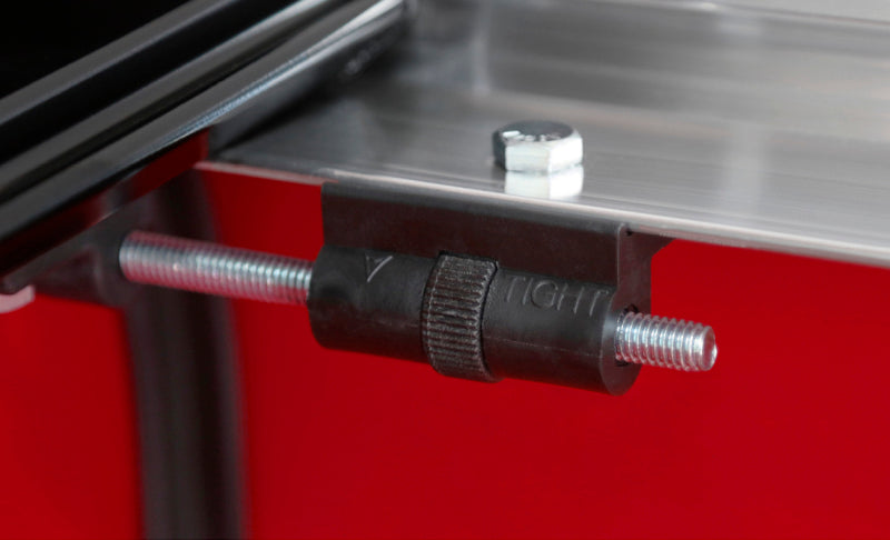 Access Tonnosport 07-21 Tundra 8ft Bed (w/ Deck Rail) Roll-Up Cover