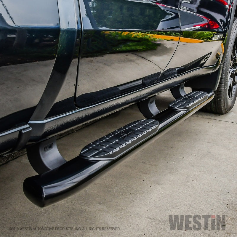 Westin 19+ Chevrolet Silverado/GMC Sierra 1500 Double Cab PRO TRAXX 5 Oval Nerf Step Bars - Black