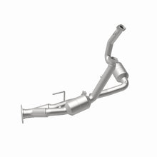 Load image into Gallery viewer, MagnaFlow Conv DF 06-07 Jeep Commander / 05-10 Grand Cherokee 5.7L Y-Pipe Assy (49 State)