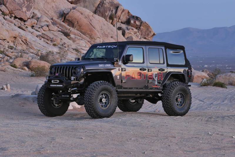 Fabtech 18+ Jeep JL 4-Door 5in Crawler w/Dlss Resi