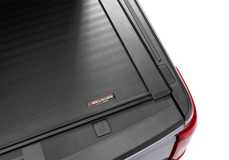 Roll-N-Lock Ford F-150 SB 77-3/8in A-Series Retractable Tonneau Cover