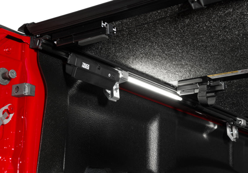 UnderCover Ram 1500 (w/o Rambox) (19+ Classic) 5.7ft Ultra Flex Bed Cover - Matte Black Finish