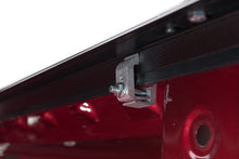 Load image into Gallery viewer, Tonno Pro 17+ Honda Ridgeline 5ft Fleetside Lo-Roll Tonneau Cover