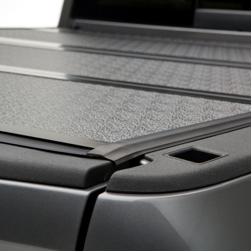 UnderCover Ram 1500 (w/o Rambox) (Classic) 5.7ft Flex Bed Cover