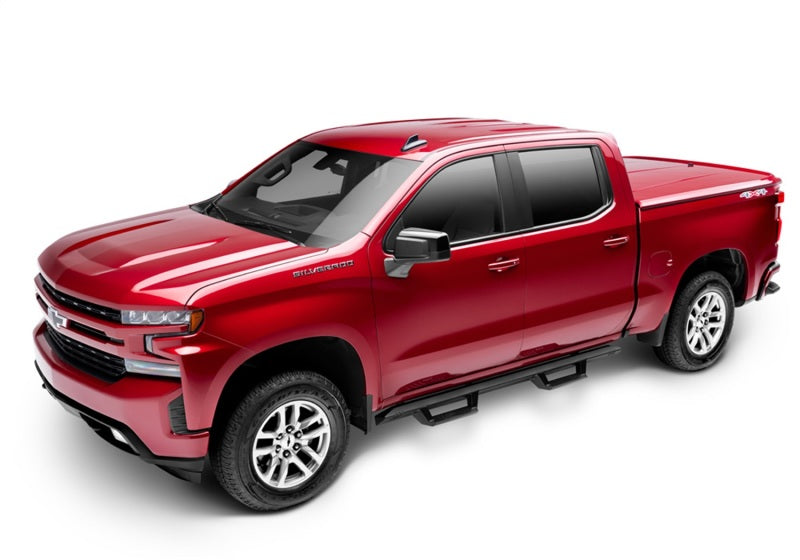 UnderCover Chevy Silverado 1500 6.5ft Lux Bed Cover - Olympic White