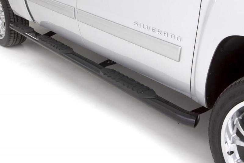 Lund Chevy Silverado 2500 Crew Cab (6.5ft. Bed) 5in. Oval WTW Steel Nerf Bars - Black
