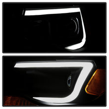 Load image into Gallery viewer, xTune Chevy Colorado 15-17 HalogenOnly Projector Headlights - Black Smoked PRO-JH-CCO04-LBDRL-BSM