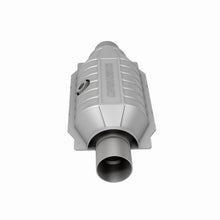 Load image into Gallery viewer, MagnaFlow Conv Univ 2.5 OBDII Rear Mid-Bed 02