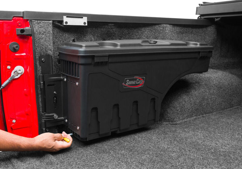UnderCover Ford F-150 Drivers Side SwingH1128-H1157 Case - Black Smooth