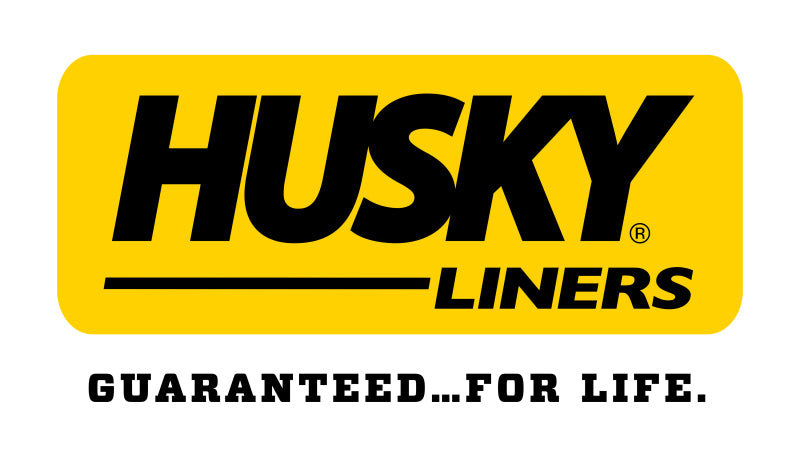 Husky Liners 10-13 GM Escalade/Tahoe/Yukon WeatherBeater Black Walkway Floor Liner (2nd Row Bucket)