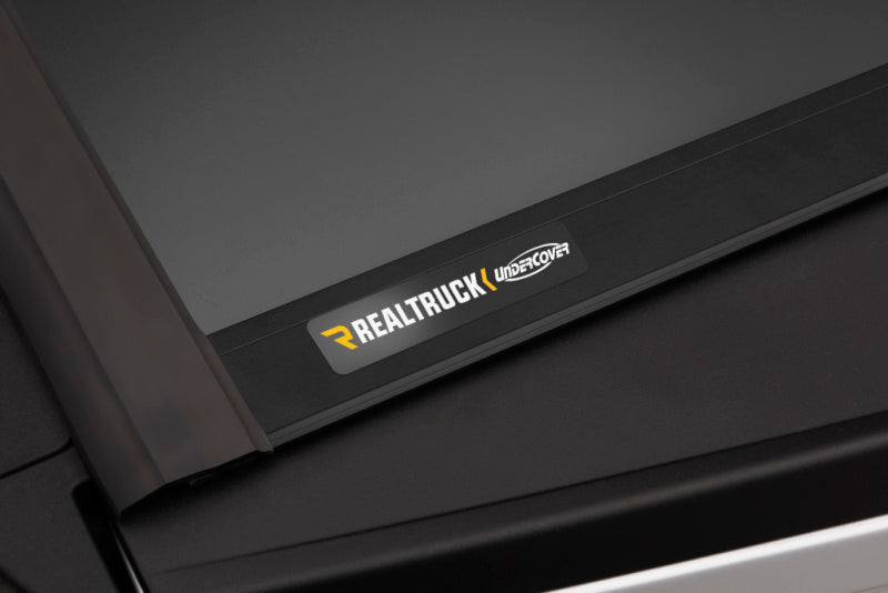 UnderCover Ford F-150 5.5ft Ultra Flex Bed Cover - Matte Black Finish