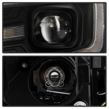 Load image into Gallery viewer, Spyder Signature Subaru Forester 14-16 Xenon/HID Model Only Headlights (PRO-YD-SUFO14HIDSI-BK)