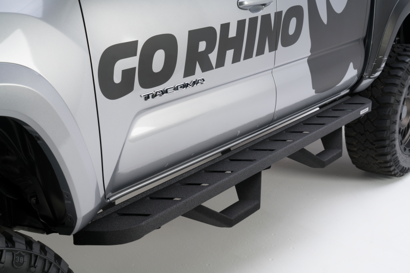 Go Rhino 15-20 Chevy Colorado RB10 Complete Kit w/RB10 + Brkts + 2 RB10 Drop Steps
