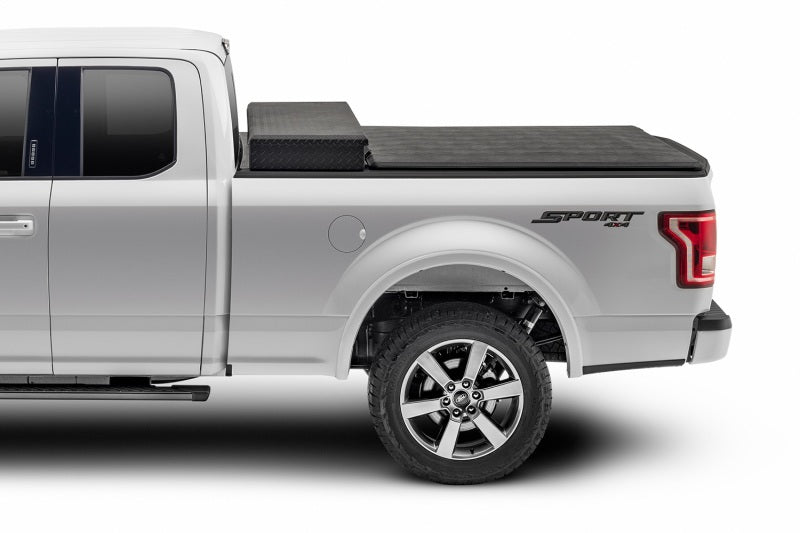 Extang 07-14 Chevy Silverado 2500HD/3500HD (8ft) (Works w/ or w/o Track System) Trifecta Toolbox 2.0