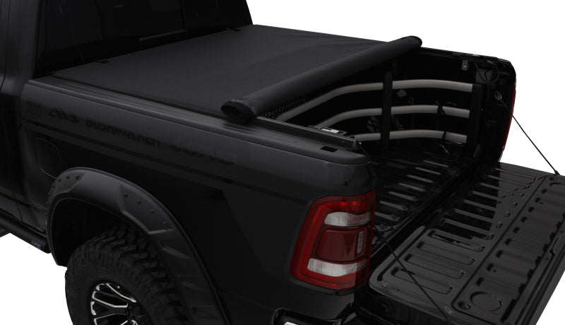 Lund Dodge Ram 1500 (5.5ft. Bed) Genesis Elite Roll Up Tonneau Cover - Black