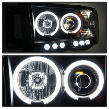 Load image into Gallery viewer, Spyder Dodge Ram 1500 02-05 03-05 Projector Headlights CCFL Halo LED Blk Smke PRO-YD-DR02-CCFL-BSM