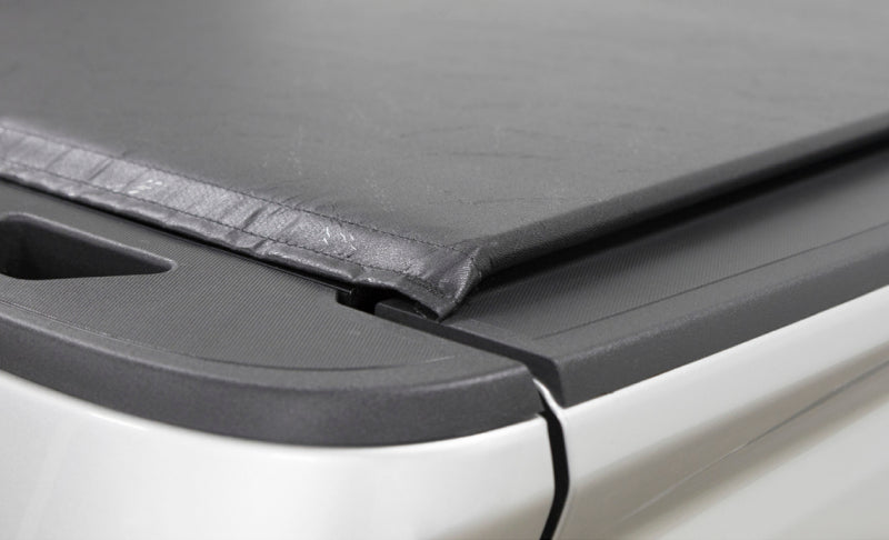 Access Vanish Tundra 6ft 6in Bed (w/o Deck Rail) Roll-Up Cover