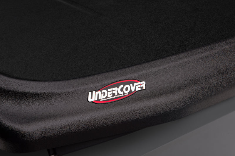 UnderCover Ford F-250/F-350 6.8ft SE Bed Cover - Black Textured