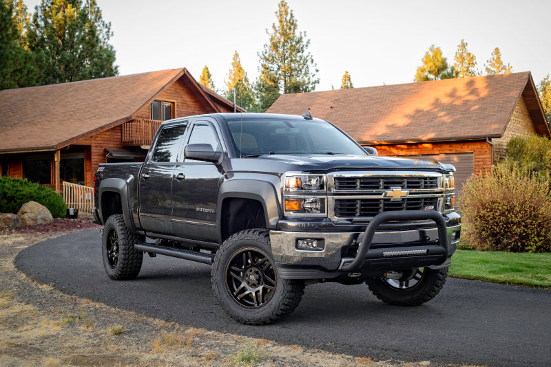 Lund Chevy Silverado 2500 Bull Bar w/Light & Wiring - Black