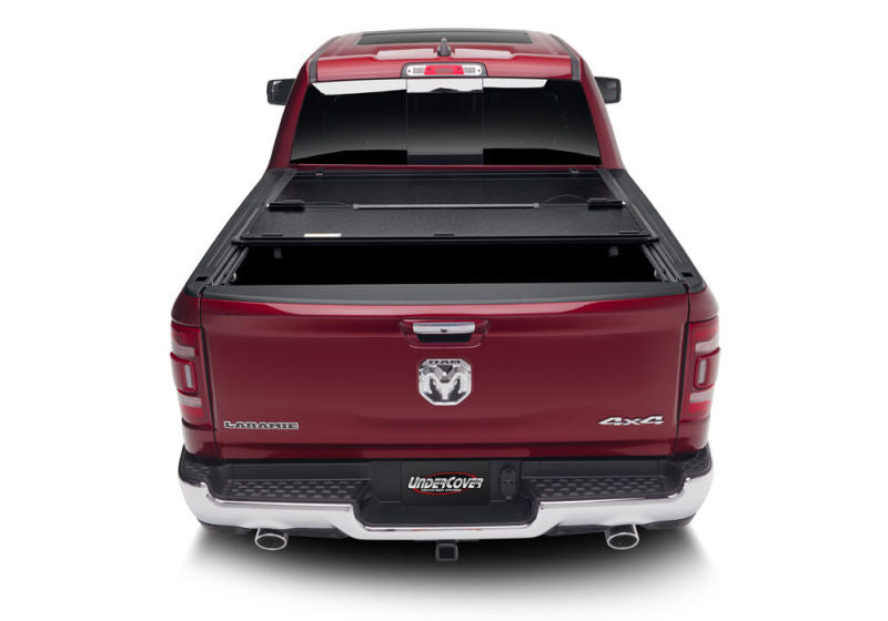 UnderCover Ram 1500 (w/o Rambox) (Classic) 5.7ft Flex Bed Cover