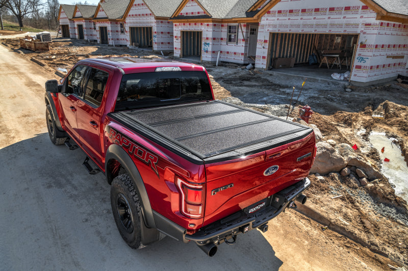 UnderCover Ford F-150 5.5ft Armor Flex Bed Cover - Black Textured