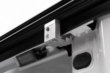 Load image into Gallery viewer, Retrax 15+ Ford F-150 Super Crew/Super Cab &amp; F-150 Lightning (5.5ft. Bed) Retrax IX