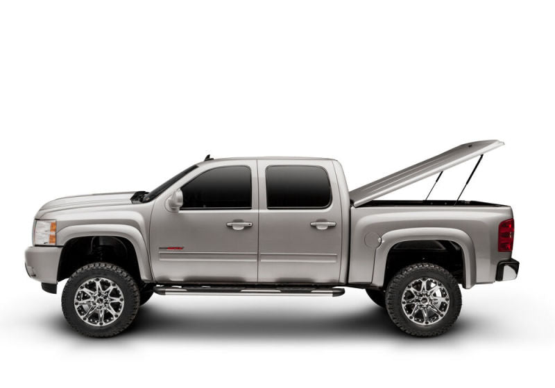 UnderCover Chevy Colorado/GMC Canyon 6ft SE Smooth Bed Cover - Ready To Paint