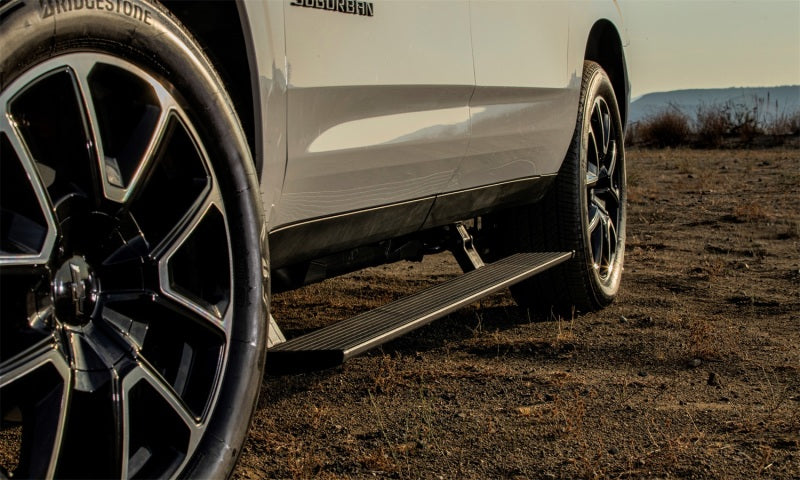 AMP Research Chevrolet Suburban/Tahoe / 21-23 GMC Yukon (Incl. XL) PowerStep - Black