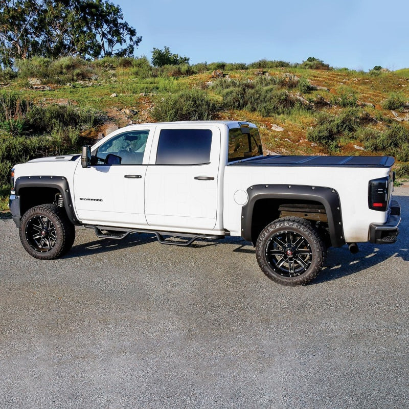 Westin 14+ Chevrolet Silverado / GMC Sierra Crew Cab Outlaw Nerf Step Bars (Excl. Diesel)