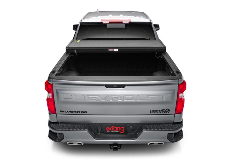 Extang 14-19 Chevy/GMC Silverado/Sierra 1500 (8ft. 2in. Bed) Solid Fold ALX
