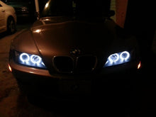 Load image into Gallery viewer, Spyder BMW Z3 96-02 Projector Headlights LED Halo Black High H1 Low H1 PRO-YD-BMWZ396-HL-BK