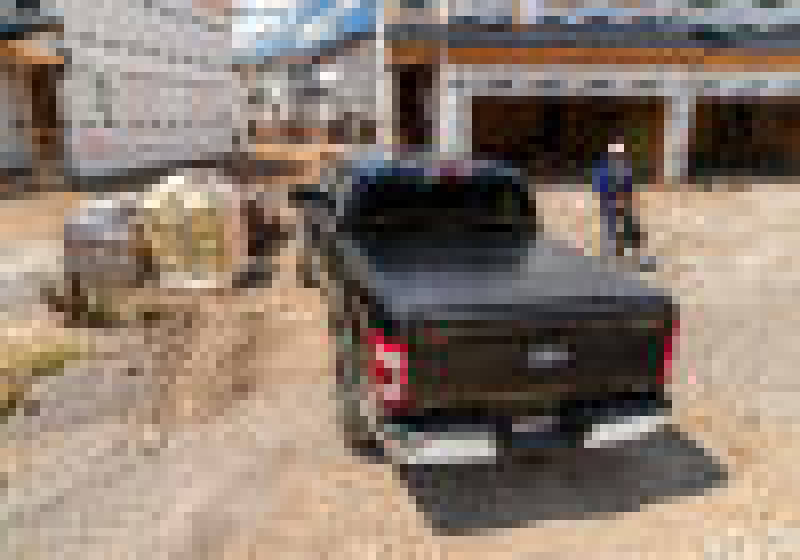 UnderCover Ford F-150 5.5ft Triad Bed Cover