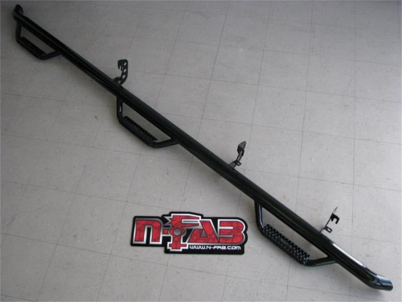 N-Fab Nerf Step 15-17 Chevy-GMC 2500/3500 Crew Cab 6.5ft Bed - Gloss Black - Bed Access - 3in