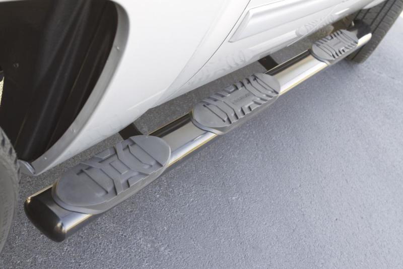 Lund Chevy Silverado 2500 Crew Cab (6.5ft. Bed) 5in. Oval WTW SS Nerf Bars - Polished