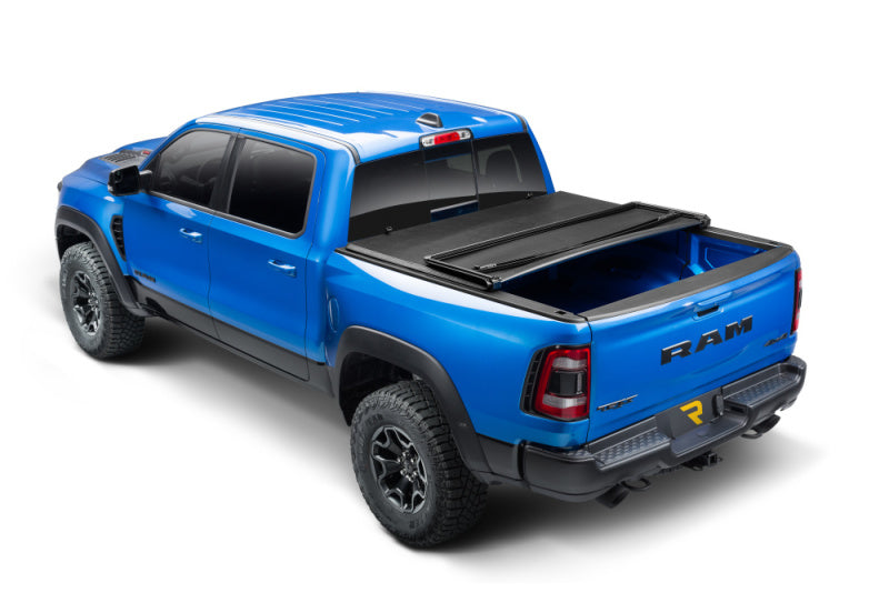 Extang Dodge Ram /  Classic 1500 (5ft 7in Bed) - Does Not Fit RamBox Trifecta e-Series