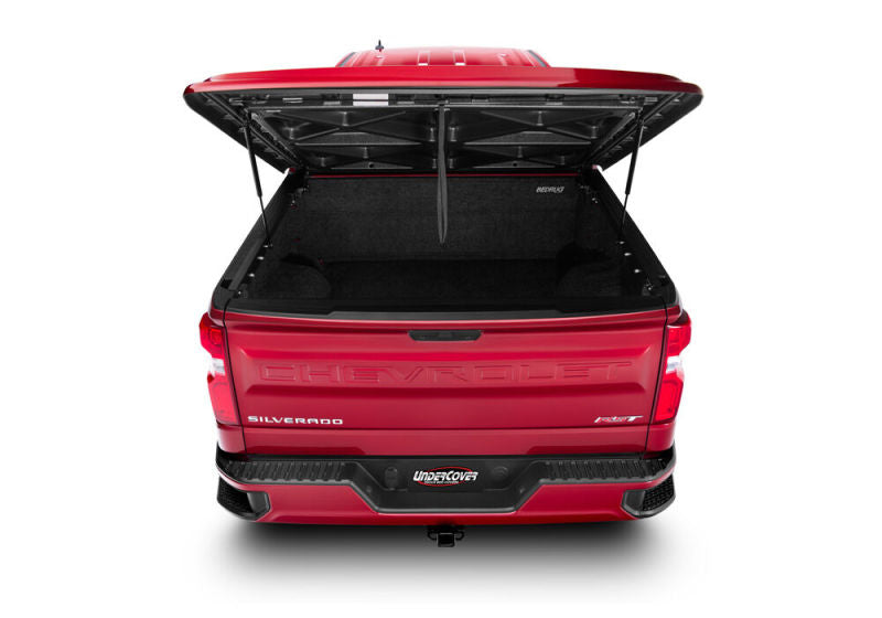 UnderCover Chevy Silverado 1500 5.8ft Lux Bed Cover - Satin Steel Metallic
