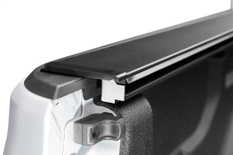 Rugged Ridge Armis Retractable Locking Bed Cover w/o Trail Rails Jeep Gladiator JT