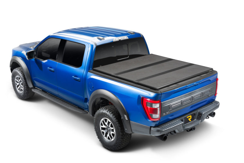 Extang 17-23 Ford Super Duty Short Bed (6ft 10in) Solid Fold ALX