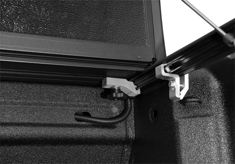 UnderCover GM 2500/3500 HD 8ft Flex Bed Cover