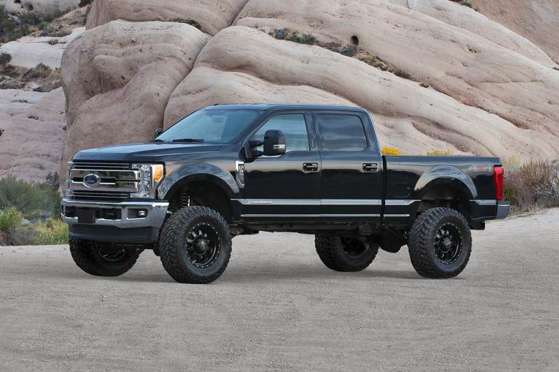 Fabtech 17+ Ford F250/F350 4WD Gas 6in Rad Arm Sys w/Coils & Dlss Shks