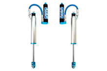 Load image into Gallery viewer, King Shocks Mitsubishi Montero Di-D Rear 2.5in Shock (Pair)