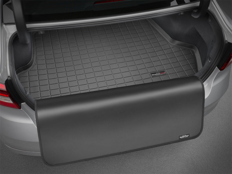WeatherTech Toyota Highlander Cargo Liner w/ Bumper Protector - Black (Hybrid; Behind 2nd Row)