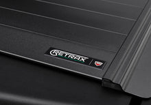Load image into Gallery viewer, Retrax 07+ Chevy/GMC 1500 6.5ft Bed / 07-14 2500/3500 (Wide RETRAX Rail) RetraxPRO MX