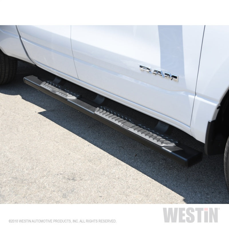 Westin 19+ Ram 1500 Quad Cab (Excl 2019 Ram 1500 Classic) R5 Nerf Step Bars - Black
