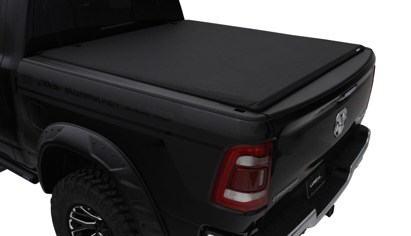 Lund Dodge Ram 1500 (5.5ft. Bed) Genesis Elite Roll Up Tonneau Cover - Black