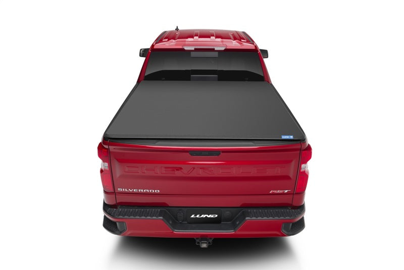 Lund Chevrolet Silverado 1500 6.5ft Bed Genesis Elite Tri-Fold Tonneau - Black