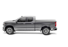 Load image into Gallery viewer, UnderCover Chevy 2500/3500 HD 6.9ft Elite LX Bed Cover - Gasoline