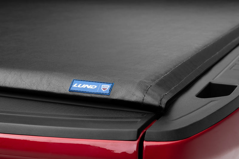 Lund Chevy Silverado 1500 (8ft. Bed) Genesis Roll Up Tonneau Cover - Black