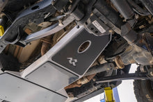 Load image into Gallery viewer, Rugged Ridge Jeep Wrangler JLU 4dr Alum. Skid Plate for Engine/Trans - Tex. Blk